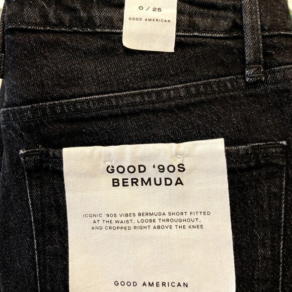 Good American Good 90's Bermuda Shorts Fitted Waist Raw Hem Black227 0/25 NWT - Picture 4 of 7